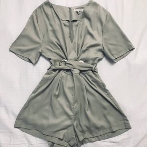 Romper Size L